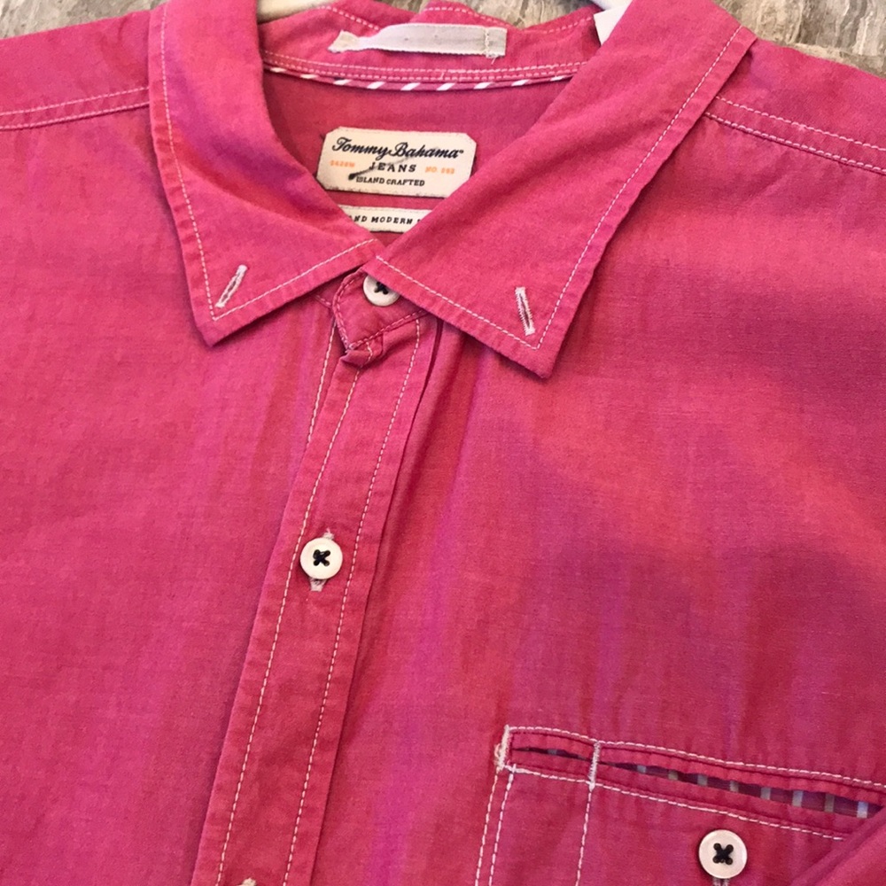 Tommy Bahama long sleeve button up shirt